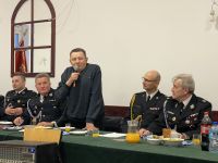 Zdjęcie: Druhny i Druhowie podczas walnego zgromadzenia
