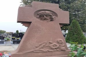 Zdjęcia: nagrobki zabytkowe z terenu gminy Mszczonów