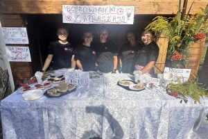 Zdjęcie: stoisko Koła Gospodyń Wiejskich Bobrowianki