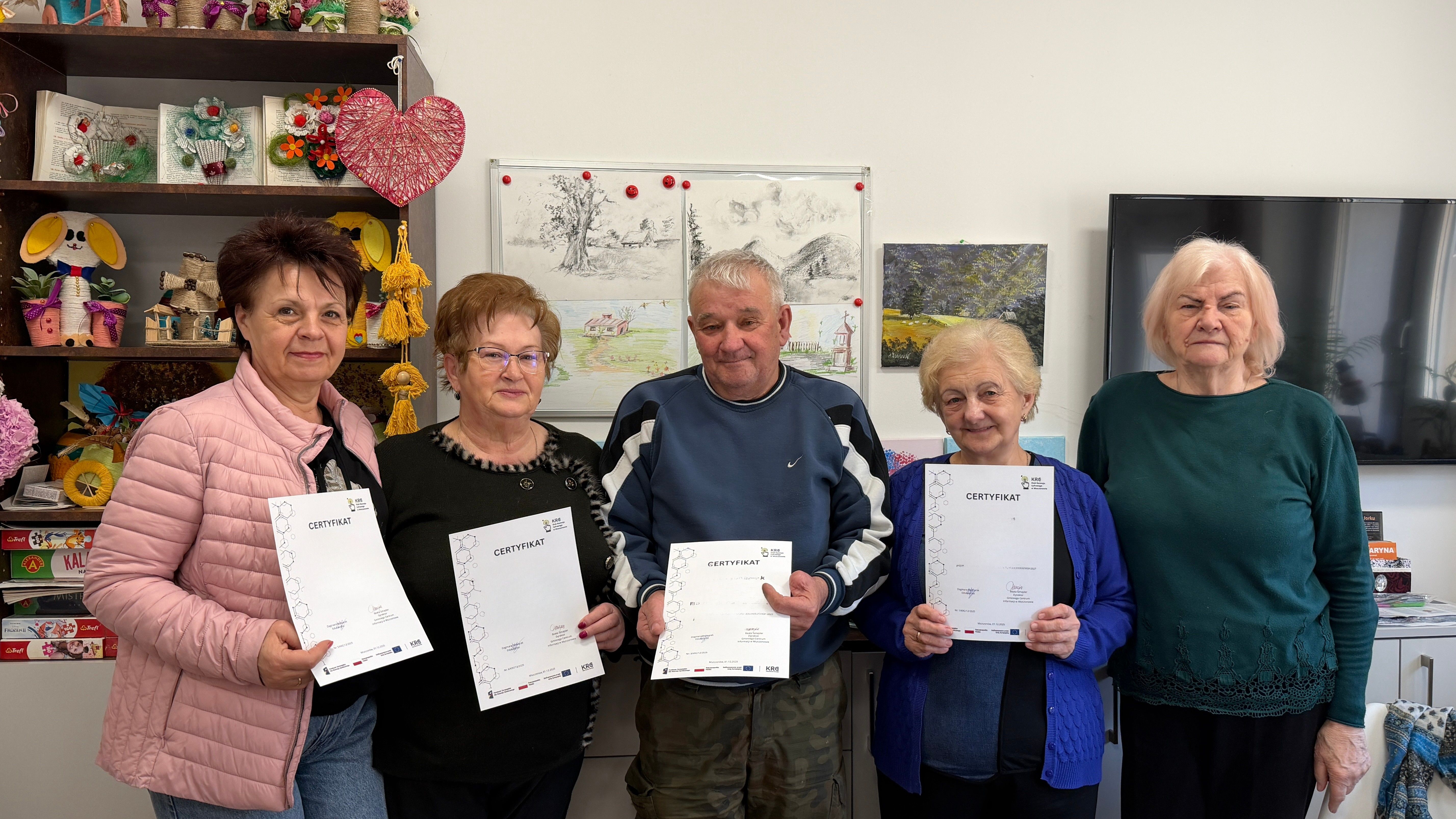 Zdjęcie: Osoby uczestniczące w kursie